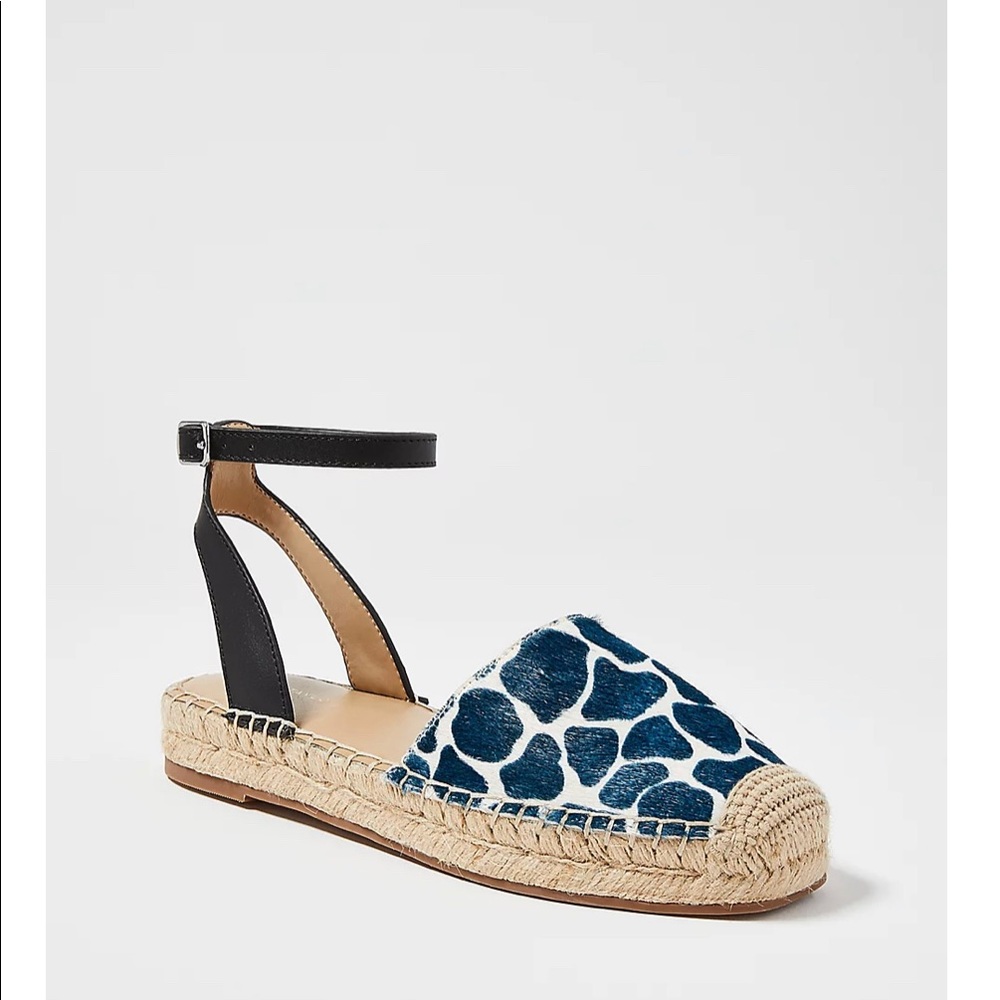 NWOT Ann Taylor Isabella Giraffe Print Haircalf Espadrille Flats